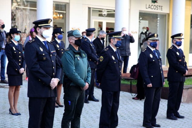 condecoraciones del dia de la policia local de denia 22