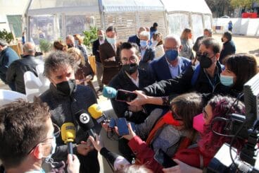 El conseller de Turismo en la inauguración del D*na