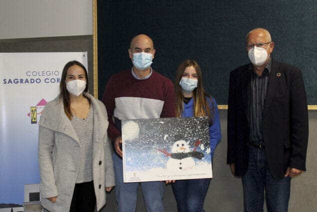 entrega del premio del concurso de tarjetas navidenas 2019