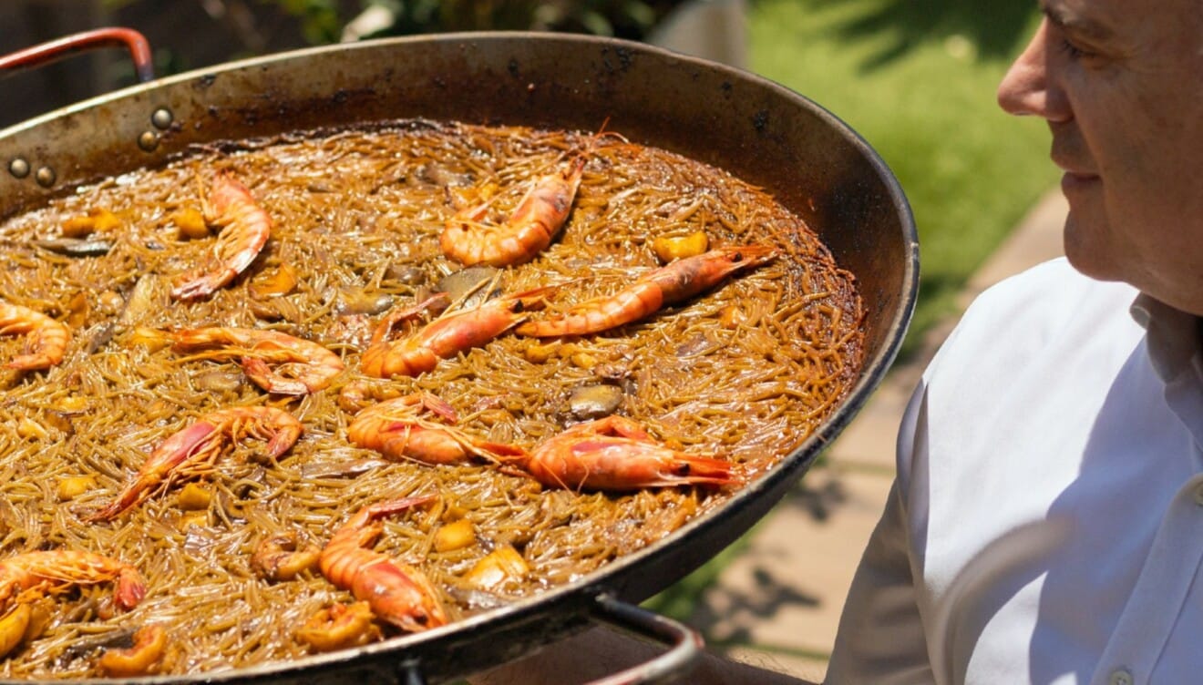Fideuàs con raíces mediterráneas y un toque innovador en Dénia