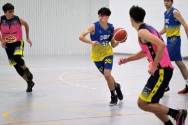 El equipo junior masculino vence a Claret