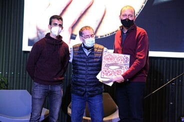 Miquel Pérez Perelló recibe su Premi de la Tardor