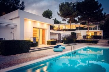 Piscina de noche – Quitec