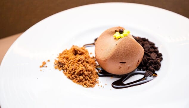 postres caseros que completan la experiencia mediterranea en estanyo