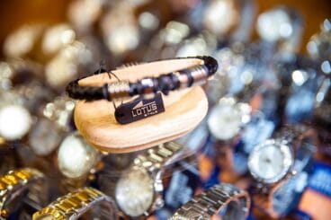 Pulsera para hombre de Lotus – Joyería Bonilla