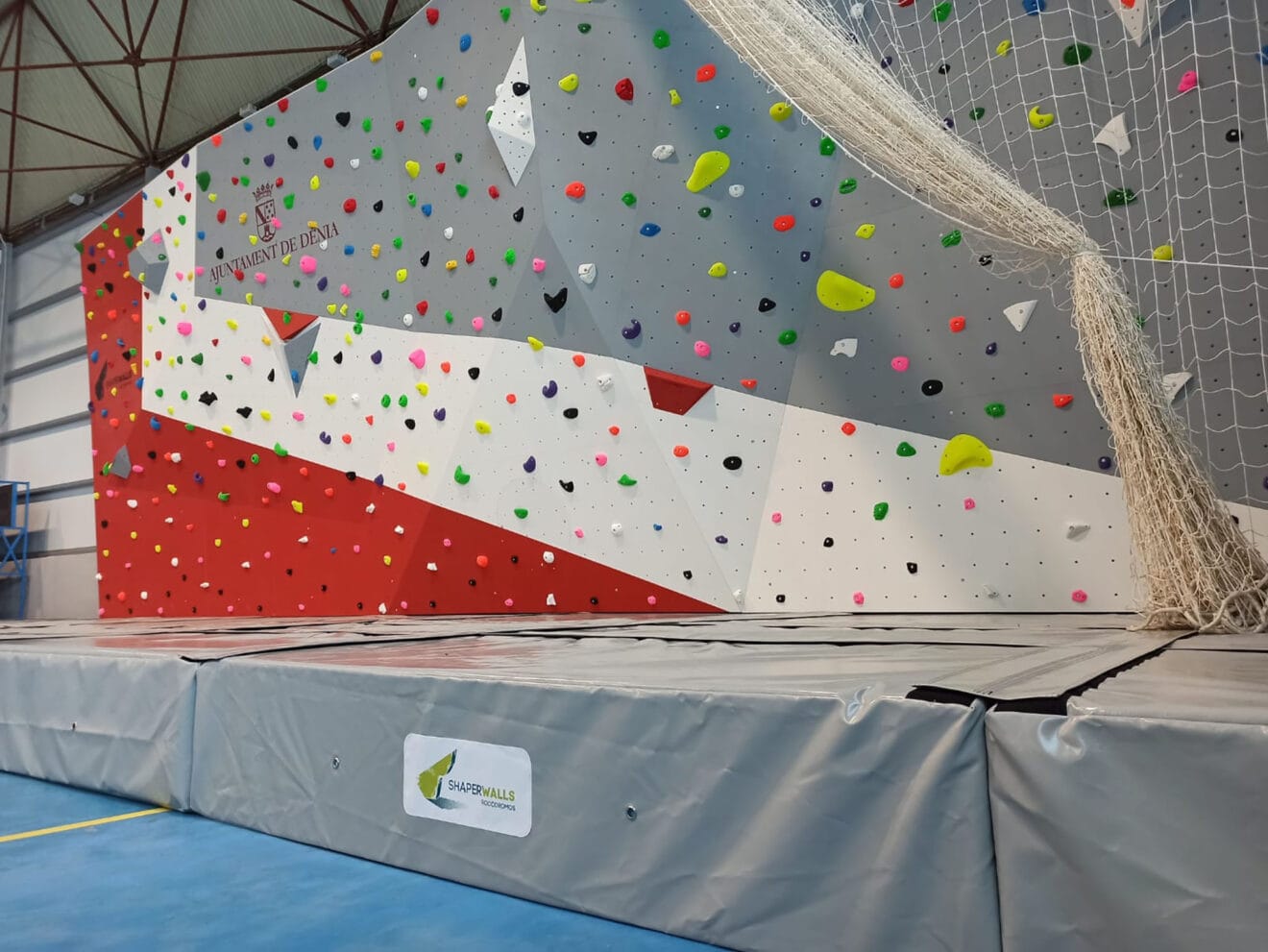 Rocódromo de Dénia en el polideportivo