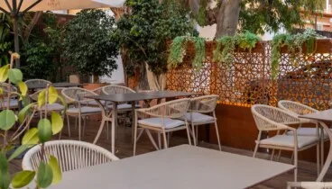 Sabores tradicionales con el mar como telón de fondo en Restaurant Estanyó