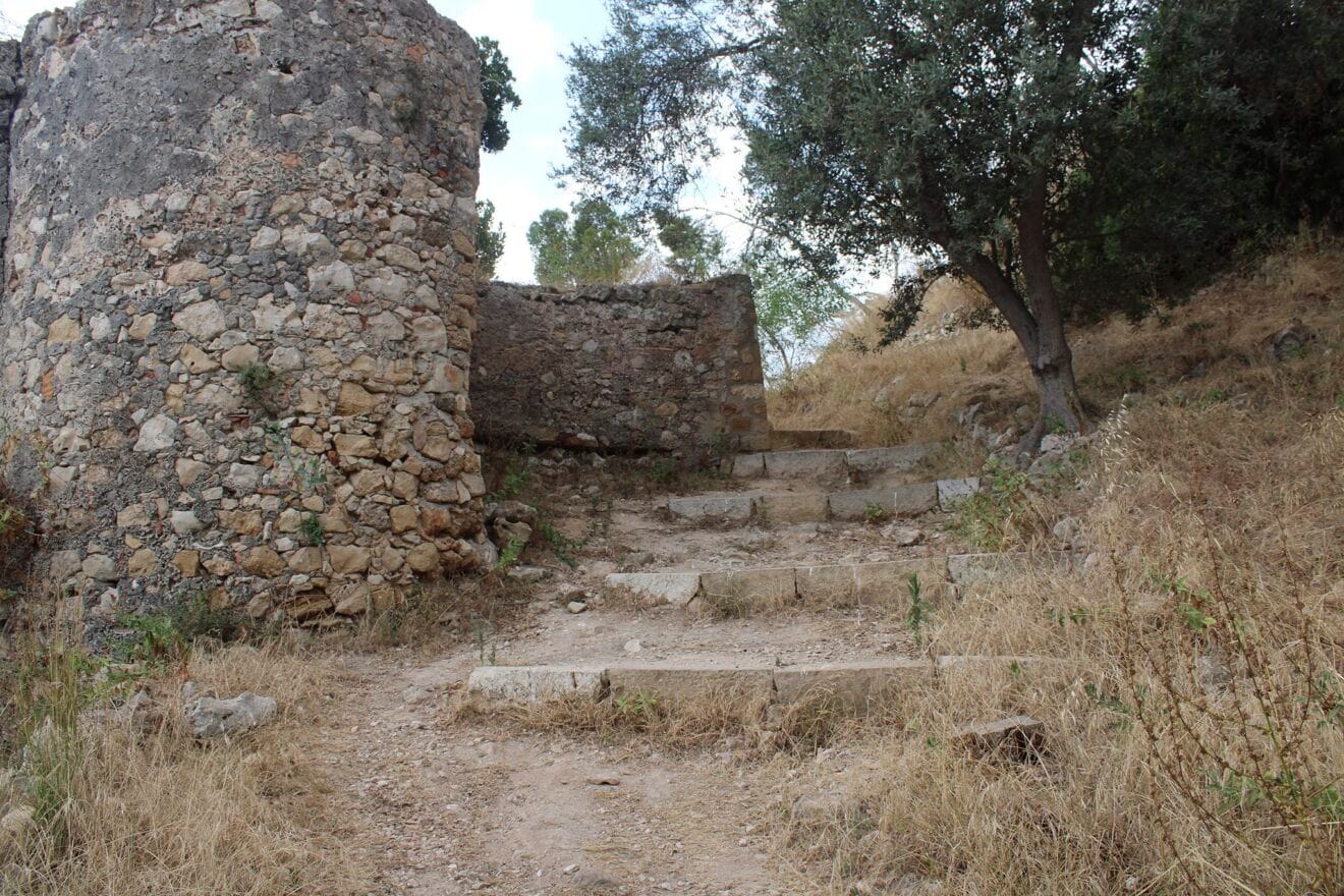 Torre del Galliner del Castillo de Dénia por rehabilitar