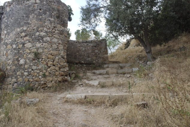 torre del galliner del castillo de denia por rehabilitar