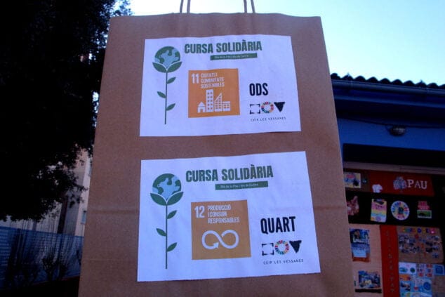 La carrera de los alumnos de un colegio de Dénia por la sostenibilidad del planeta 17 carrera solidaria de los alumnos del vessanes denia 16