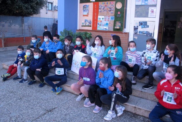 La carrera de los alumnos de un colegio de Dénia por la sostenibilidad del planeta 18 carrera solidaria de los alumnos del vessanes denia 17