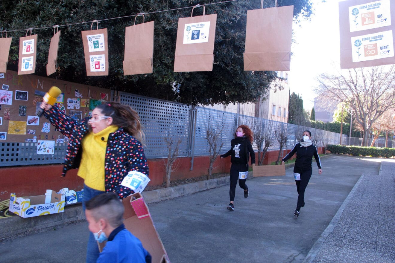 Carrera solidaria de los alumnos del Vessanes Dénia 29