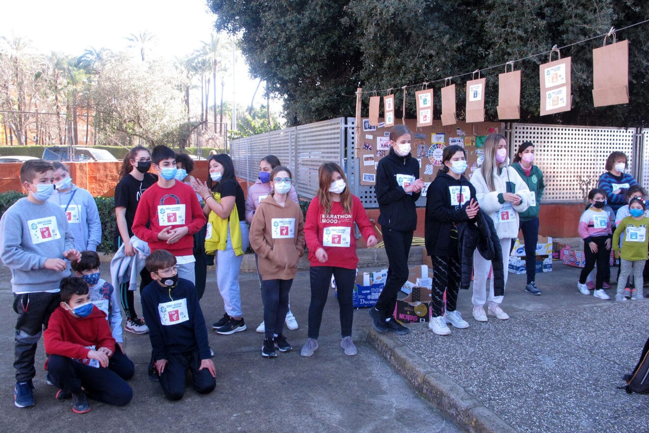 Carrera solidaria de los alumnos del Vessanes Dénia 52