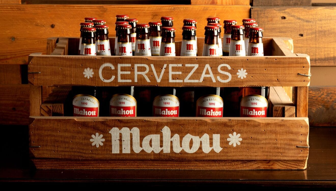 Cervezas Mahou en Bodegas Blasco