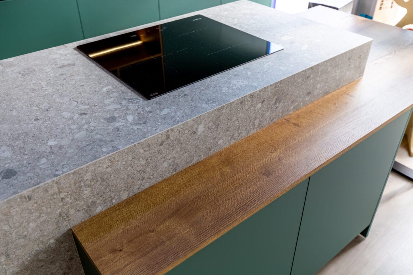 Combinación de los mejores materiales en tu cocina con Cocina Fácil