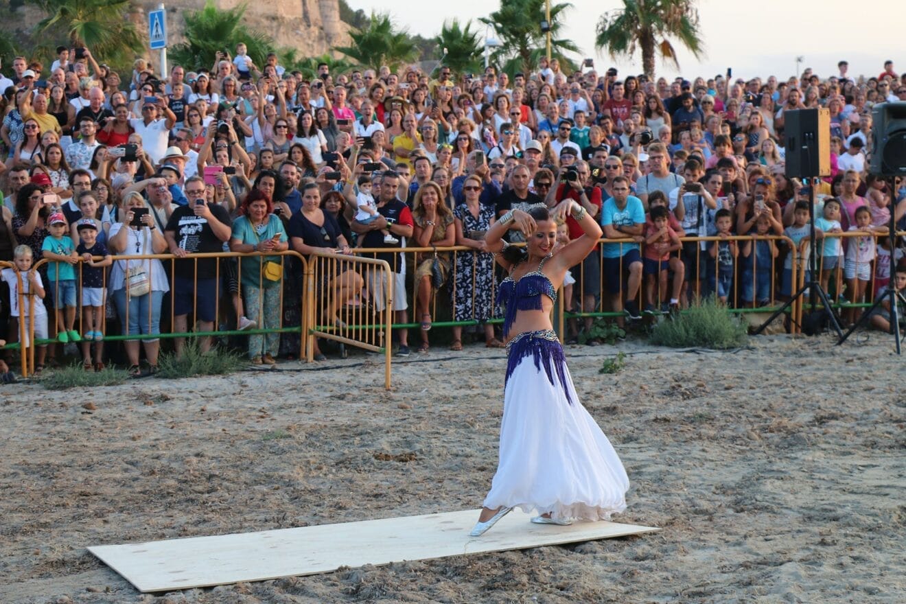 Danza durante el desembarco moro de 2019