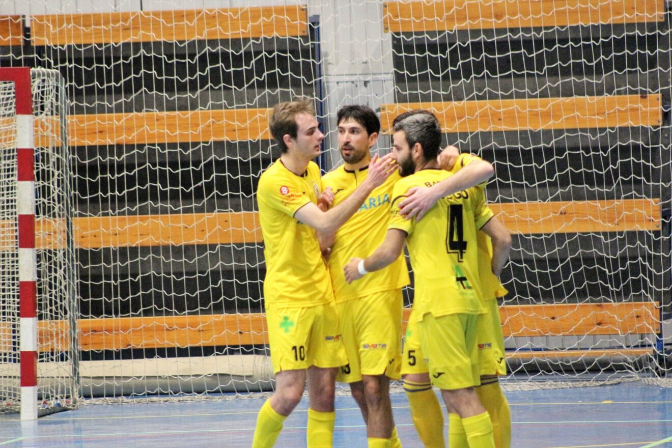 El CFS Mar Dénia celebrando el gol