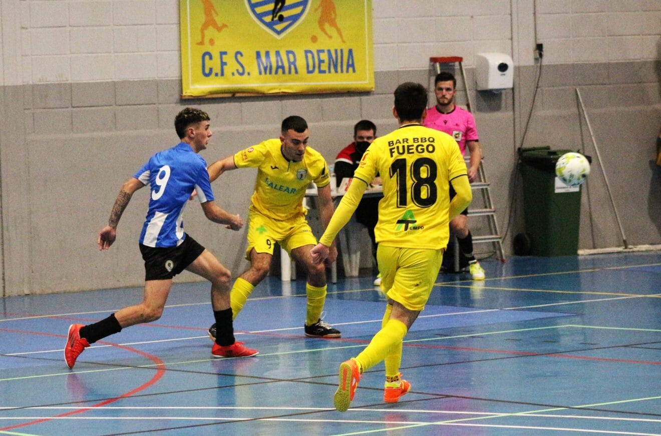 El CFS Mar Dénia durante el partido