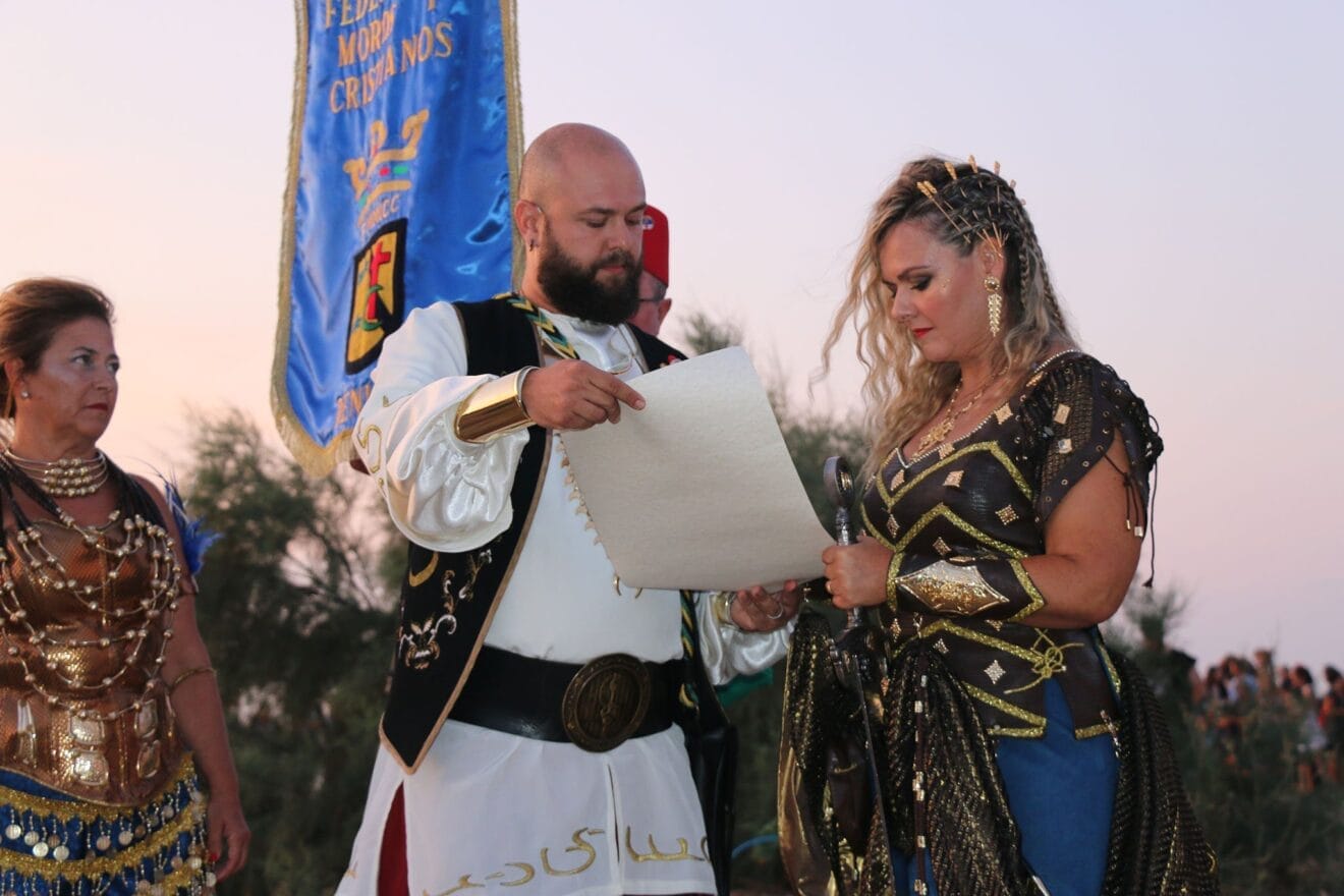 Firma de la tregua por las capitanas durante el Desembarco Moro de 2019 en Dénia