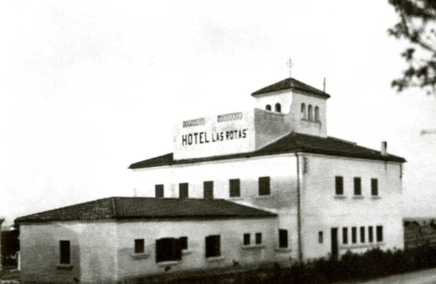 Imagen: Hotel la Rotas en 1955 | Colección Cardona-Far
