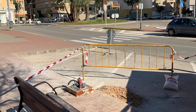 Ubicación de los nuevos puntos de recarga de vehículos eléctricos en Dénia 1 Imagen: Instalación de un punto de recarga de vehículos en Dénia