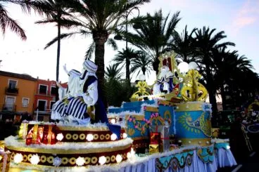 Llegada de los Reyes Magos de Oriente a Dénia (13)