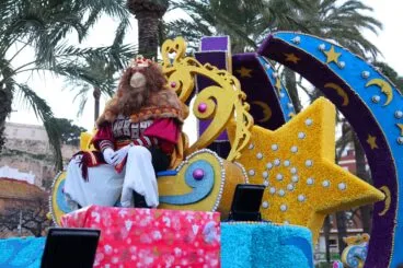 Llegada de los Reyes Magos de Oriente a Dénia (15)