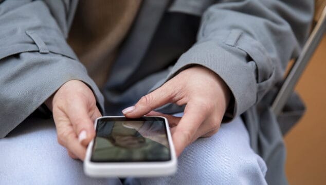 Imagen: Luisina Daives nos explica la adicción a las pantallas