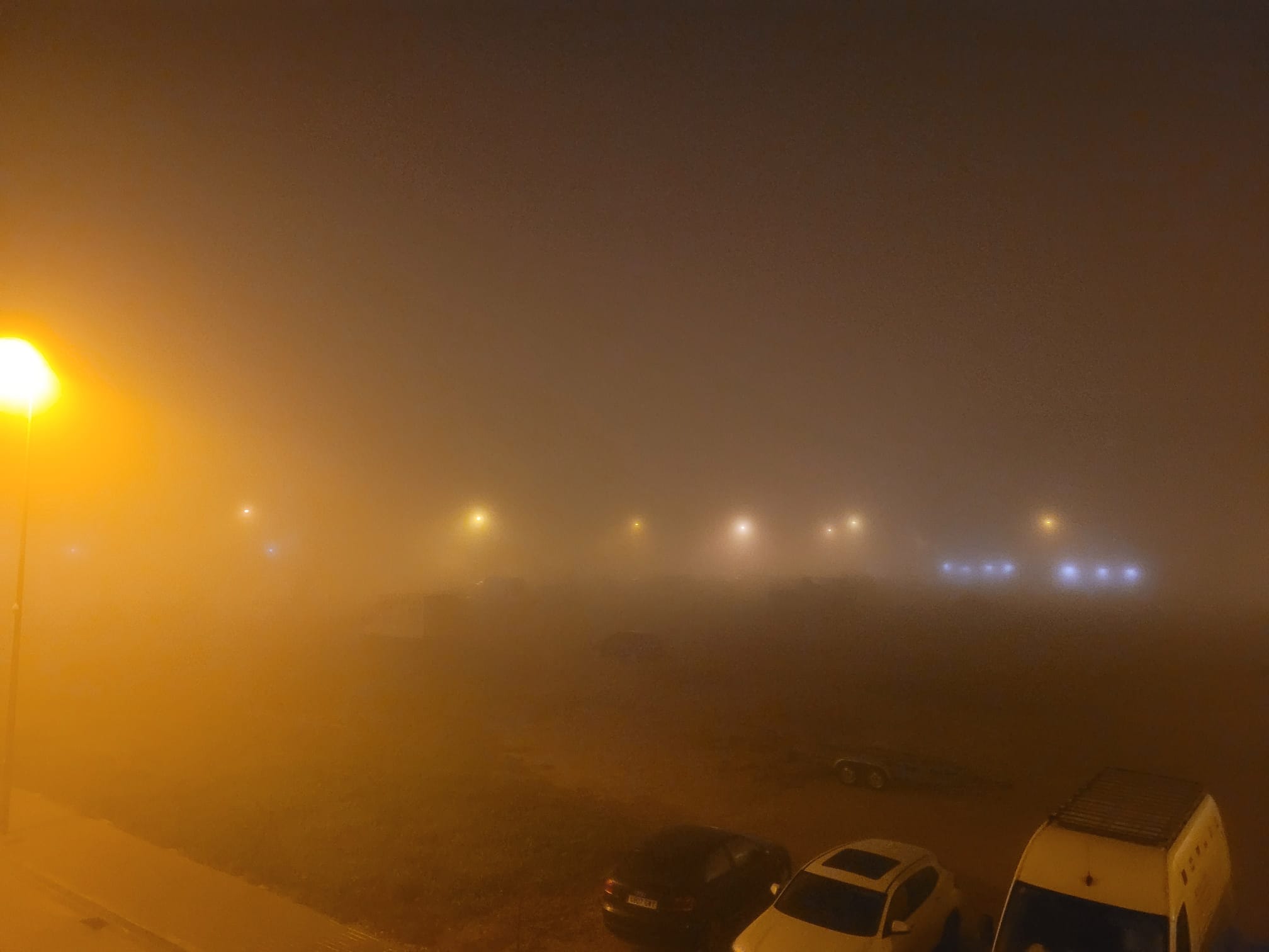 Niebla nocturna en Dénia