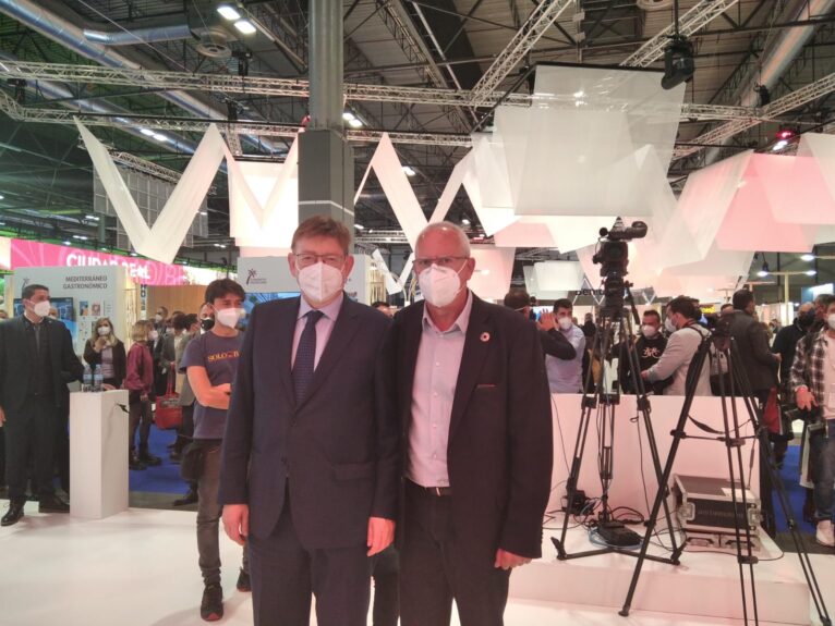 Vicent Grimalt with Ximo Puig at Fitur