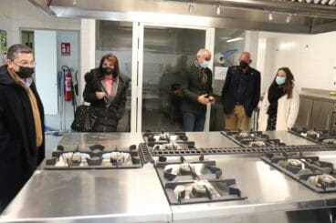 Visita de la rectora de la Universitat d’Alacant, Amparo Navarro, para establecer los nuevos estudios universitarios en Dénia