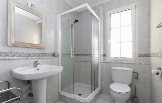 bancc83o con ducha de casa flamenca en denia quality rent a villa