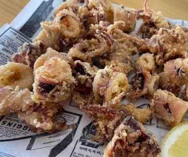 Chipirones rebozados en La Paraeta del Montgó