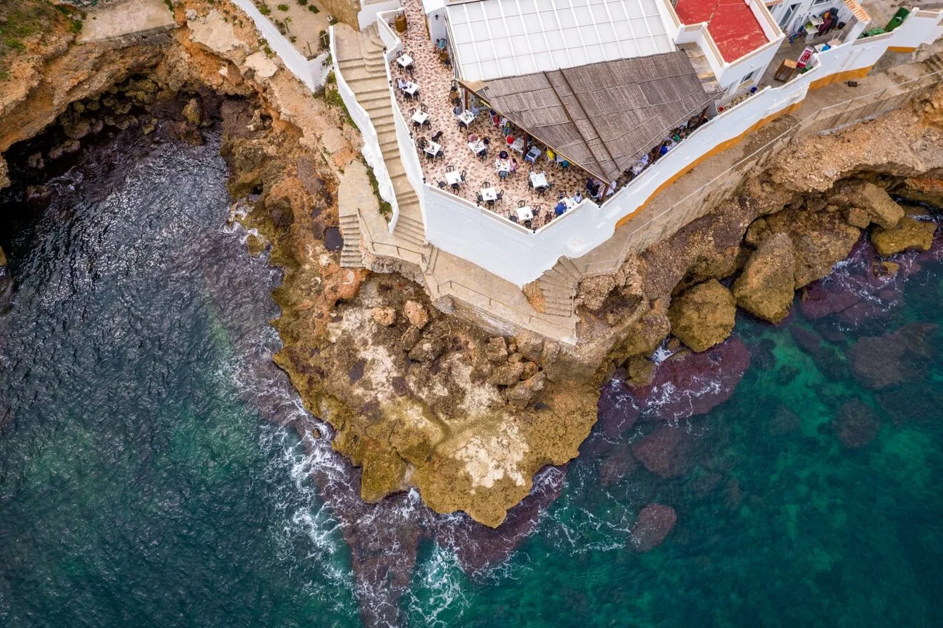 Come frente al mar en este restaurante de Dénia