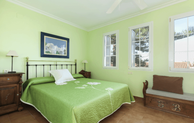 dormitorio de la villa en denia disponible con quality rent a villa