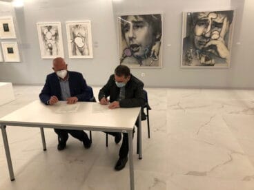 Firma de la donación de las obras de Joan Castejón