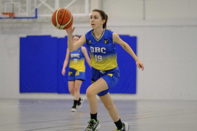 El Senior Nacional del Dénia Básquet vence en casa al Enguera 4 junior fenemino del dbc en tavernes