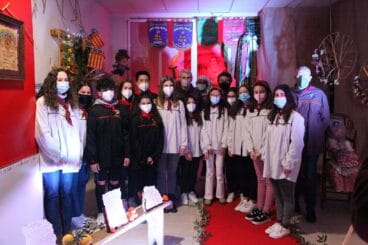 Las Fallas vuelven a salir a las calles de Dénia  07