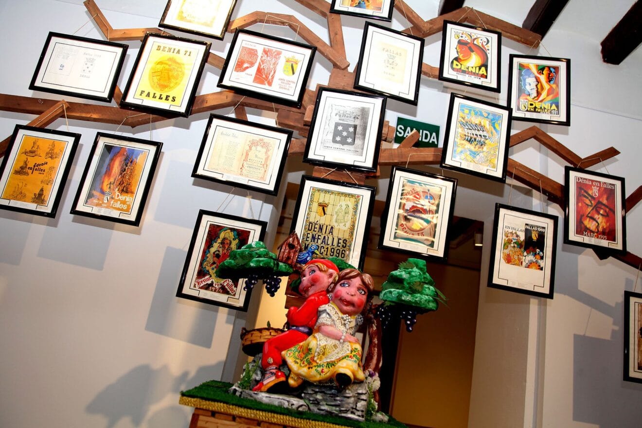 Los ninots de Dénia llegan a la Casa de la Marquesa 12