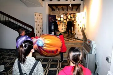 Los ninots de Dénia llegan a la Casa de la Marquesa 13