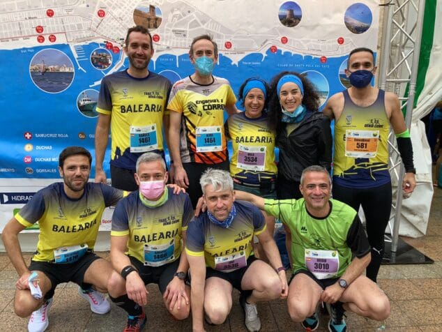 Imagen: Participantes de Dénia Corre en Santa Pola