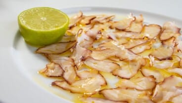 Comida mediterránea para llevar recién hecha en Dénia