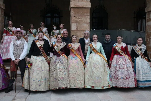 El fuego se impone a la lluvia: las Fallas de Dénia despiden el ejercicio más largo de la historia 253 crema infantiles de denia y nuevos cargos 06