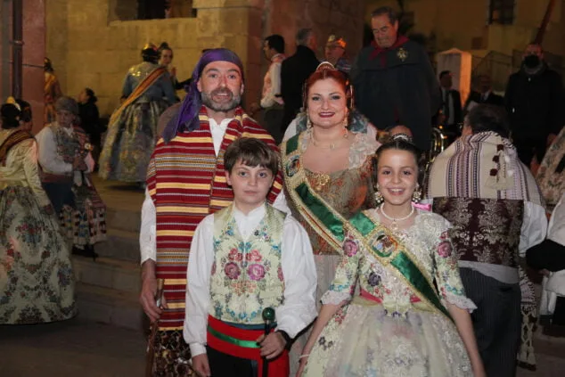 El fuego se impone a la lluvia: las Fallas de Dénia despiden el ejercicio más largo de la historia 233 crema infantiles de denia y nuevos cargos 26