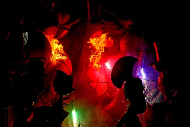 El fuego se impone a la lluvia: las Fallas de Dénia despiden el ejercicio más largo de la historia 198 crema infantiles de denia y nuevos cargos 61