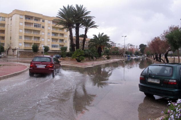 denia bajo la lluvia del lunes 01