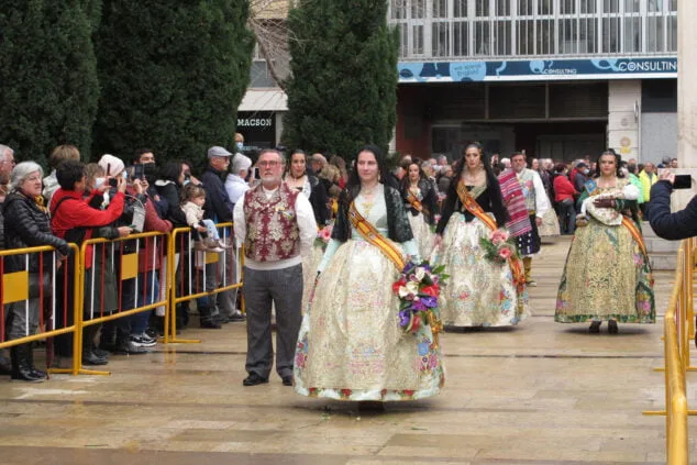 El fuego se impone a la lluvia: las Fallas de Dénia despiden el ejercicio más largo de la historia 27 dia de la ofrenda de las fallas 2022 106