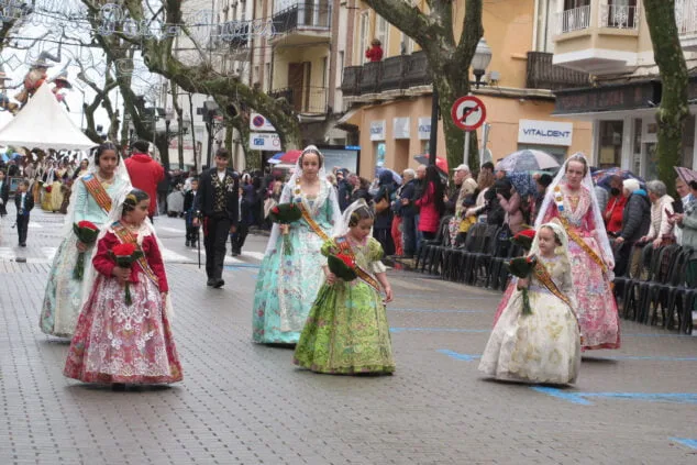 El fuego se impone a la lluvia: las Fallas de Dénia despiden el ejercicio más largo de la historia 120 dia de la ofrenda de las fallas 2022 12