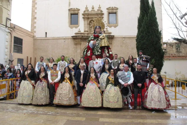 El fuego se impone a la lluvia: las Fallas de Dénia despiden el ejercicio más largo de la historia 3 dia de la ofrenda de las fallas 2022 130