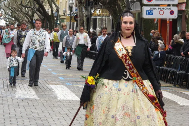 El fuego se impone a la lluvia: las Fallas de Dénia despiden el ejercicio más largo de la historia 105 dia de la ofrenda de las fallas 2022 27